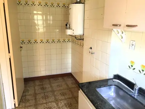 Departamento en Venta en Villa del Parque, USD 75.000