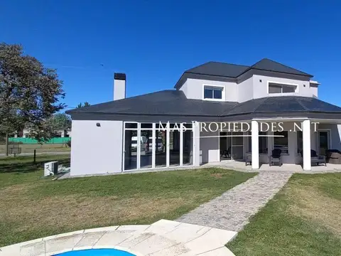 Venta Casa en Fincas de San Vicente 4 Dormitorios Canning