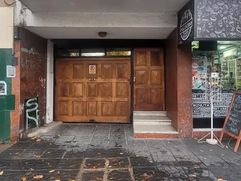 Venta de Cochera, excelente ubicación Centro de San Isidro.