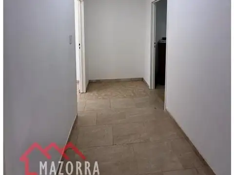 Depto Tipo Casa en Alquiler en El Palomar, $ 650.000