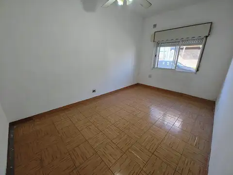 Departamento en alquiler de 2 ambientes con patio