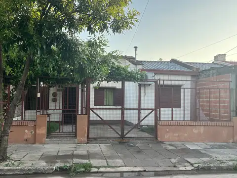 Casa en venta en ciudad de Corrientes 3 dormitorios
