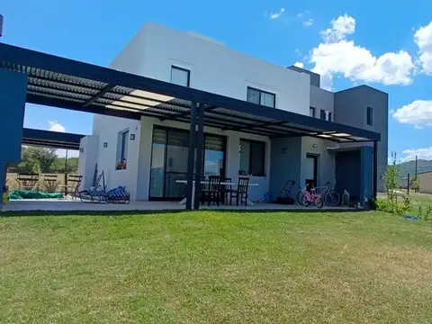 Manzana 74, lote 28 Tejas IV, Colectora (X5101), Santa Maria, Córdoba, Argentina 100