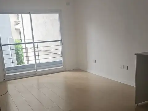 Av. San Juan 2800, Piso 3