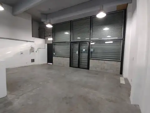 Local en Venta en Gregorio De Laferrere, USD 300.000