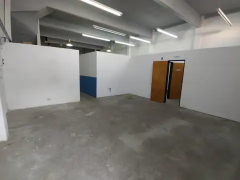 Local en Venta en Gregorio De Laferrere, USD 300.000