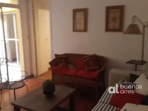 Mansilla al 2700, y Jean Jaures