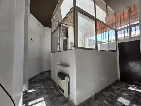 Depto Tipo Casa en Venta 60 años