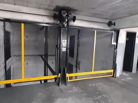 Cochera en venta - 12Mts2 - Caballito