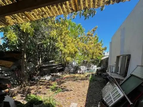 Galpon en Venta 39  mts Fondo