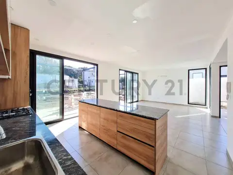 Casa en Venta en Joaquin Gorina, USD 152.000