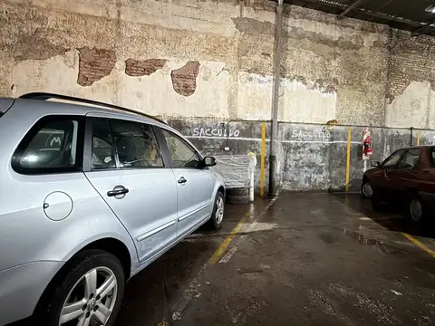 VENTA DE DOS COCHERAS EN SANTOS LUGARES