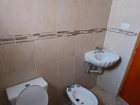 Local en Alquiler en General Pico, $ 900.000