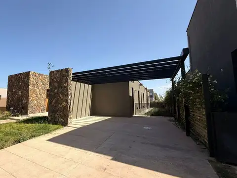 Casa venta barrio tierras altas 3 habitaciones
