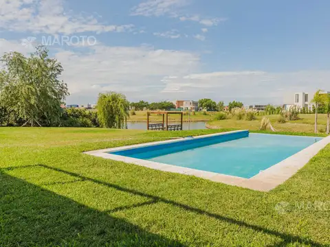 LOTE EN VENTA CON MUELLE EN EL CANTON - MAROTO PROPIEDADES