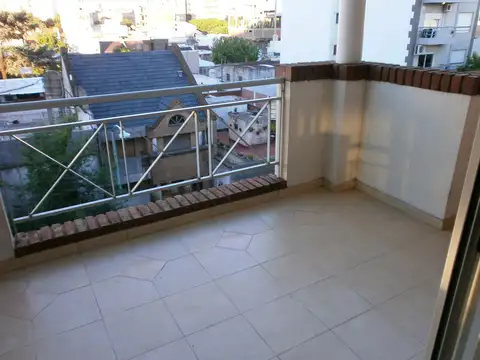 Departamento en Alquiler al Noreste