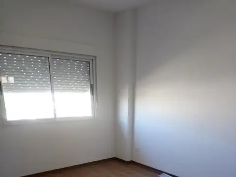 Departamento en Venta en General San Martin, USD 1