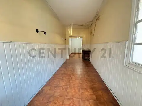 VENTA CASA 3 AMBIENTES CON GALPÓN -  en Gerli, Lanús
