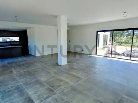 Venta hermosa casa en Barrio privado tierras del mar