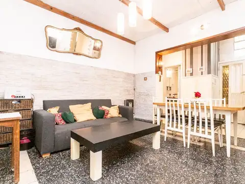 VENTA PH 3 AMB AL FTE C/TERRAZA A PASOS LANUSITA