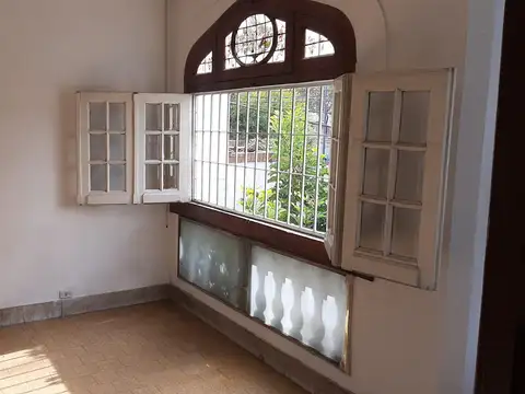 Depto Tipo Casa en Venta de 4 dormitorios