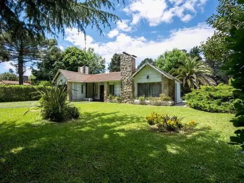 Casa en venta en Villa Elisa