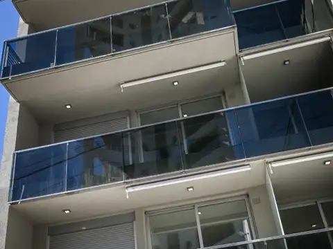 Juan Manuel De Rosas 800, Piso 5