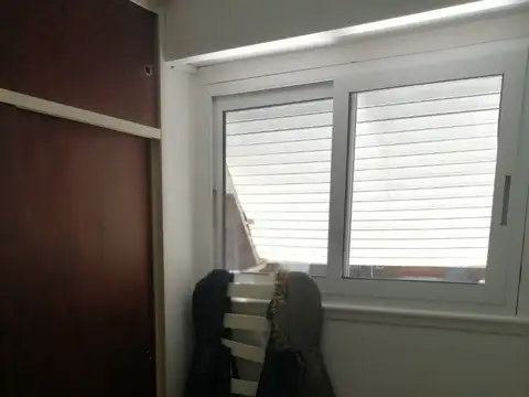 Depto Tipo Casa en Venta 40 años