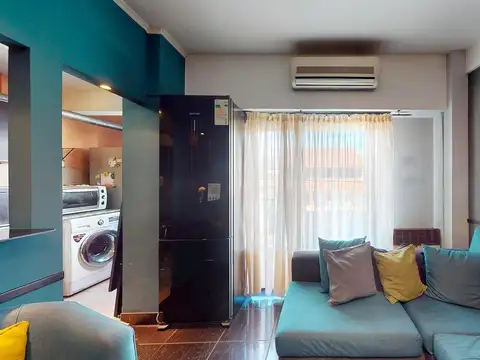 DEPTO 3 AMB - COCINA SEPARADA, BALCÓN AL FRENTE Y PATIO