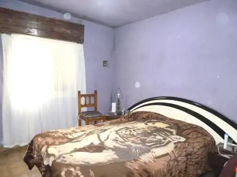 Avenida Naval 3800, Piso UF