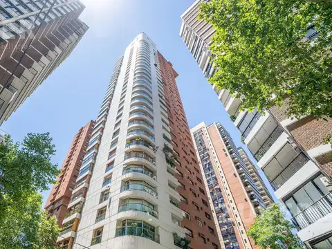 Venta Torre Forum Barrancas Belgrano  Piso Alto 420m con 3 Cocheras y baulera