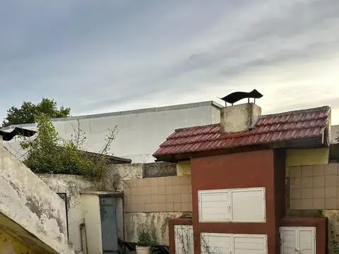 Casa en Alquiler con 1 cochera