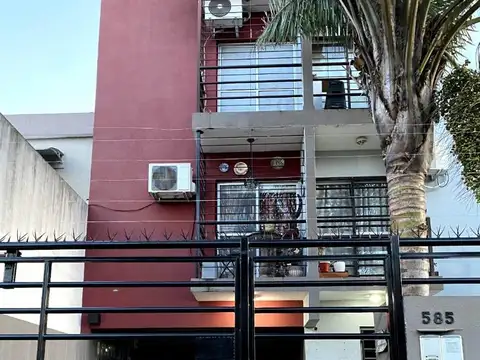 Venta departamento Moron