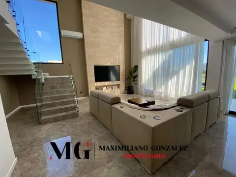 Casa en Venta en Countries y Barrios Cerrados en Ezeiza, USD 850.000