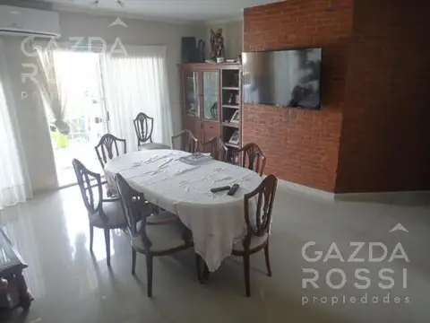 Departamento en Venta en Adrogue, USD 290.000