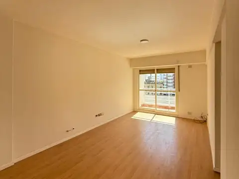 Venta departamento 1 dormitorio reciclado – Zona Centro, Rosario