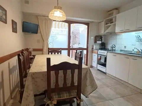 VENTA PH 4 AMBIENTES PATIO PARQUE PATRICIOS