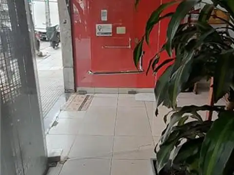 Local en Venta 40 años