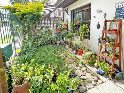 Depto Tipo Casa en Venta de 3 ambientes