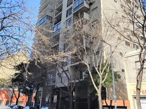 Departamento de 3 ambientes con baulera