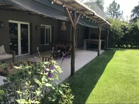 Casa en venta/alquiler B Cerrado Sausalito Pilar 3 dorm APTO CREDITO
