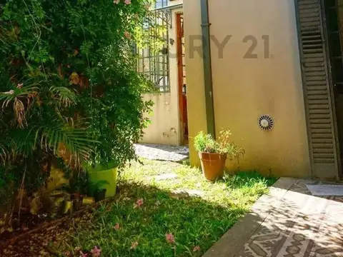 Casa  en Venta en Don Bosco de estilo