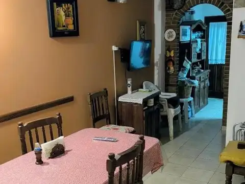 Dúplex en venta - 3 Dormitorios 2 Baños - Costa Azul