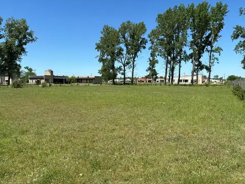 UNICO LOTE /2.565M/NIVELADO/LUZ/BOMBA SUMERGIBLE 