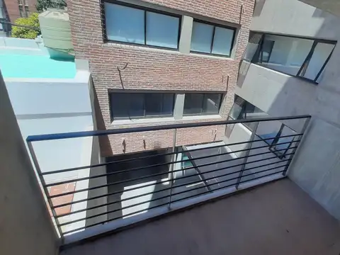 Ayacucho 2000, Piso 2