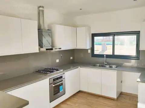 A ESTRENAR. LOTE INTERNO.