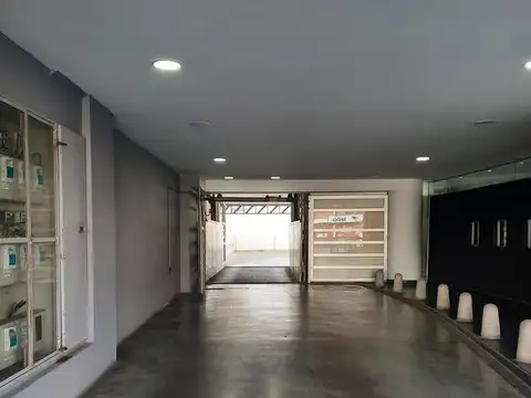 Cochera en  Venta