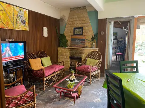 Depto Tipo Casa en Venta de 3 ambientes