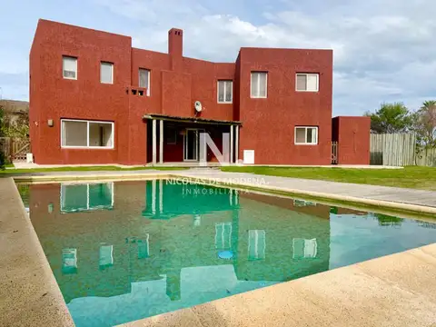 Casa en Venta Punta Piedras Manantiales Punta del Este