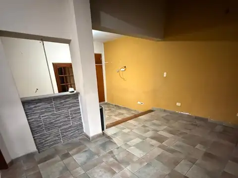 Casa en Venta en Gonzalez Catan Centro, USD 100.000
